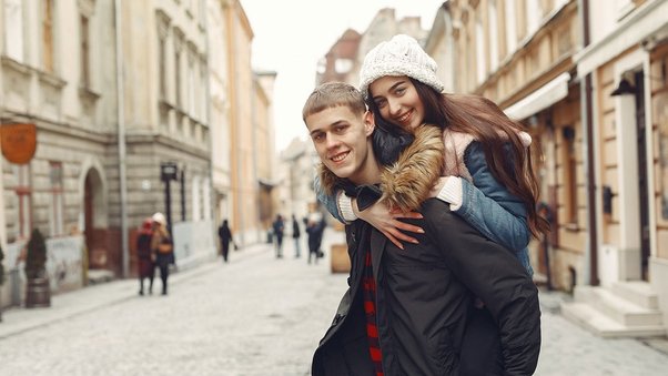 The Art of Locating the Right Partner: An Overview to Modern Dating