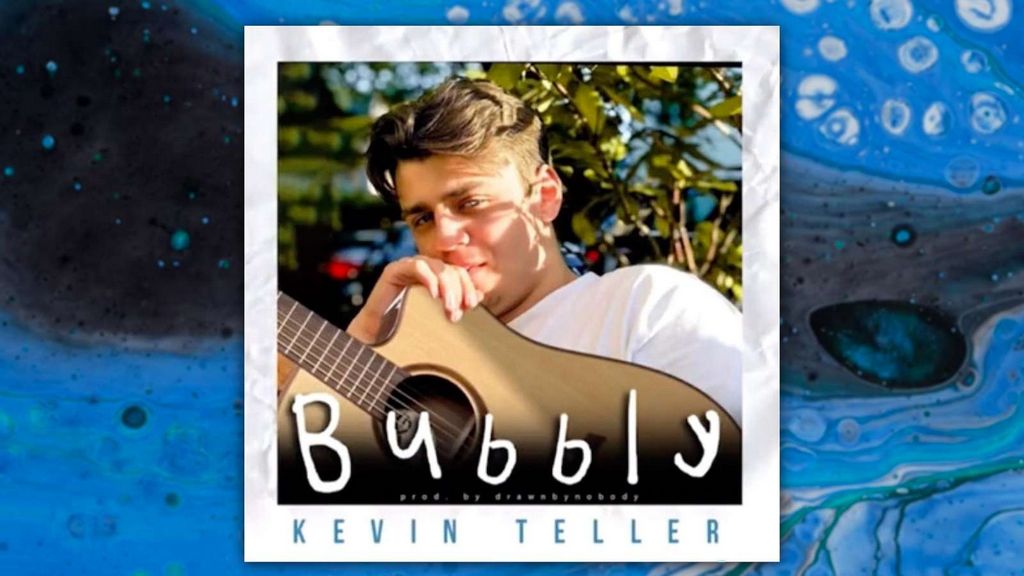 Kevin 'Papaplatte' Bankangestellter | Twitch-Streamer